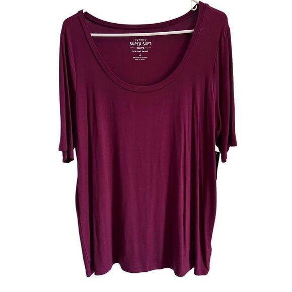 Torrid Super Soft Scoop Neck Relaxed Fit Casual Top Burgundy Size 1 - Picture 1 of 7
